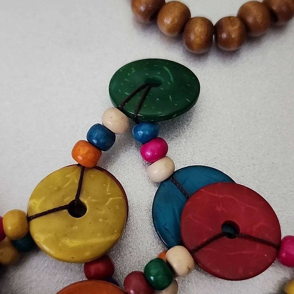BOHO HIPPIE COLORFUL WOOD BEAD Coconut Shell FLOWER NECKLACE NP - Picture 6 of 7